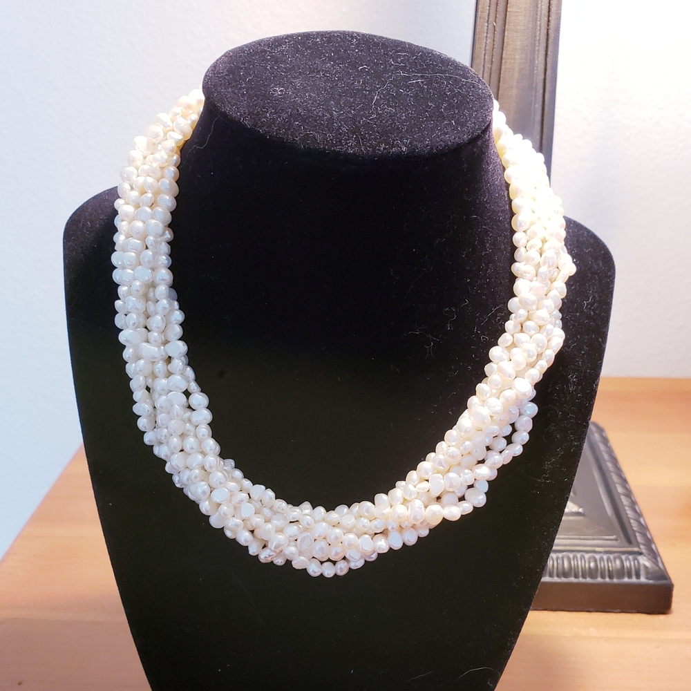 Seed Pearl Necklace, with extender.  Brand: RS. EUC!